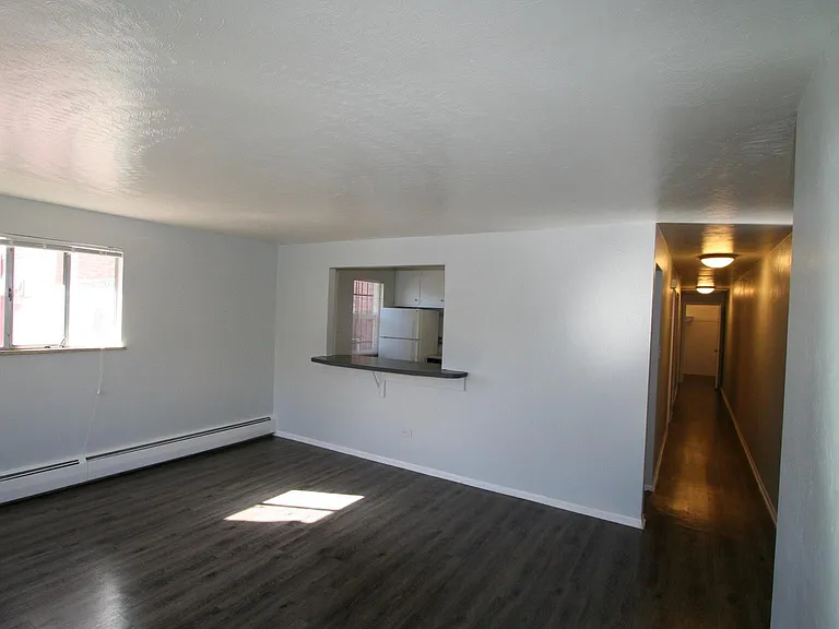 1057 N Marion St #2 — Photo 3