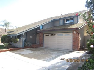 8842 Fry Cir, Huntington Beach, CA 92646