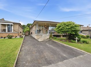 11 Goldsboro Rd, Toronto, ON M9L1A6