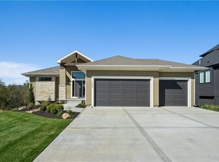 11606 S Zarda Dr, Olathe, KS 66061