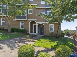 1946 Hawksview Ave SE, Salem, OR