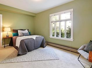 4121 Greenwood Ave N #1, Seattle, WA 98103