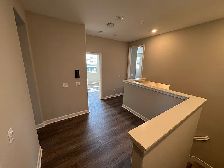 1180 Delpy View Point #1180 — Photo 9