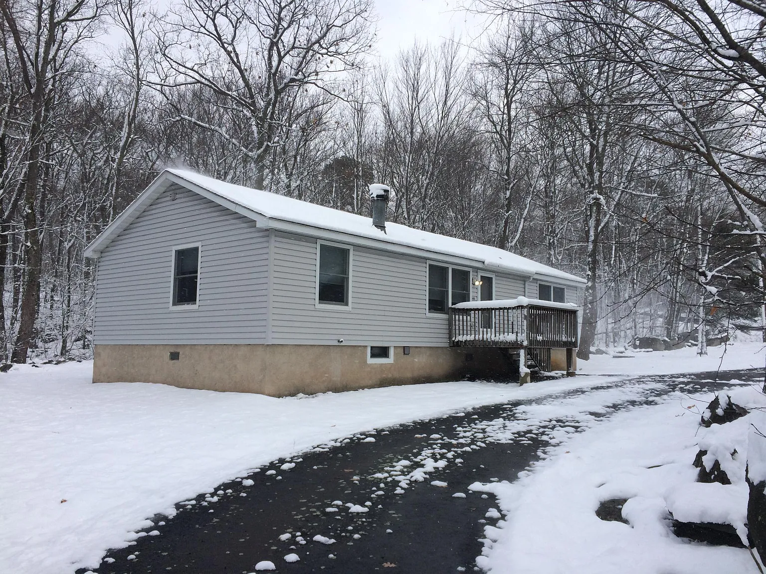 3 bed, 2062 sqft, $1,875 — Photo 2