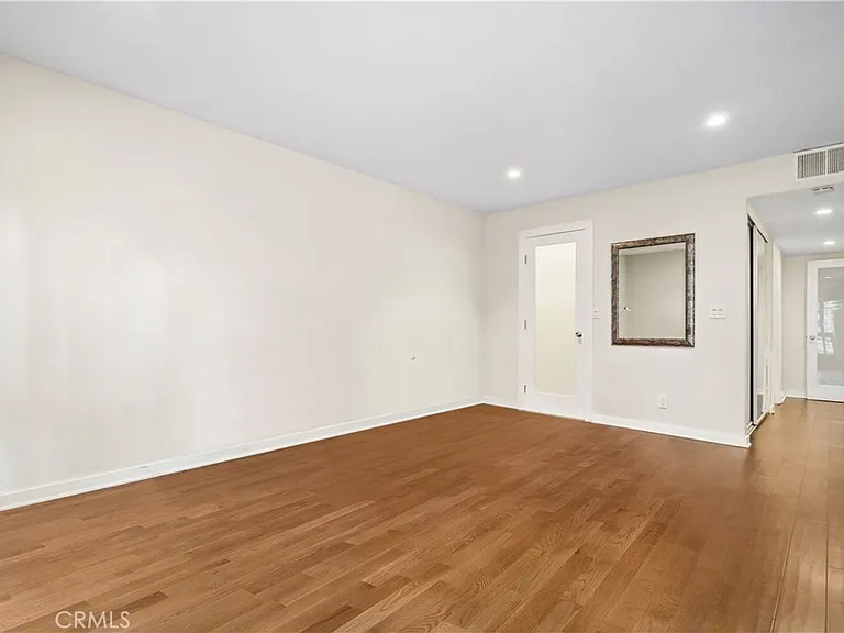 9025 Keith Ave #101 — Photo 11