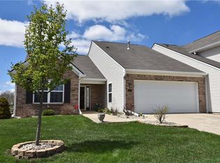 1421 Old Stoney Dr, Greenwood, IN