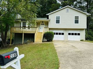 2180 Country Oak Dr, Lithia Springs, GA 30122