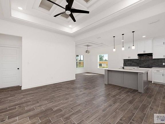 5th image of 3317 Alexa St