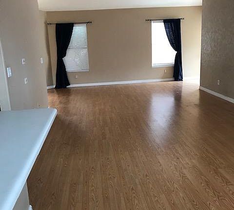3rd image of 3051 E Hononegh Dr
