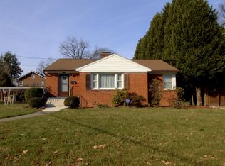 1751 Greenwood Rd SW, Roanoke, VA 24015