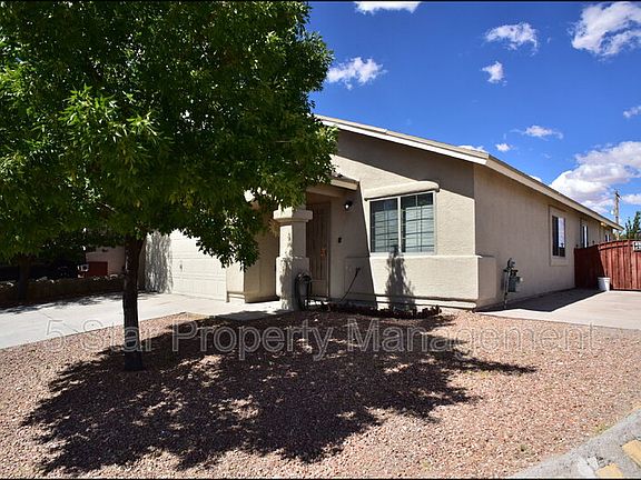 2nd image of 14325 Island Point Dr
