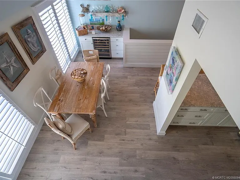 245 NE Macarthur Blvd #11 — Photo 37