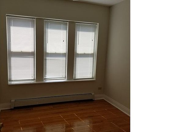 3rd image of 8058 S Luella Ave