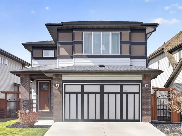342 E Reunion Grn NW, Airdrie, AB T4B 3W5