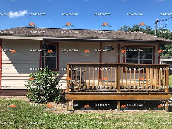 Unit 4, A 2 bedroom, 1 bath home
