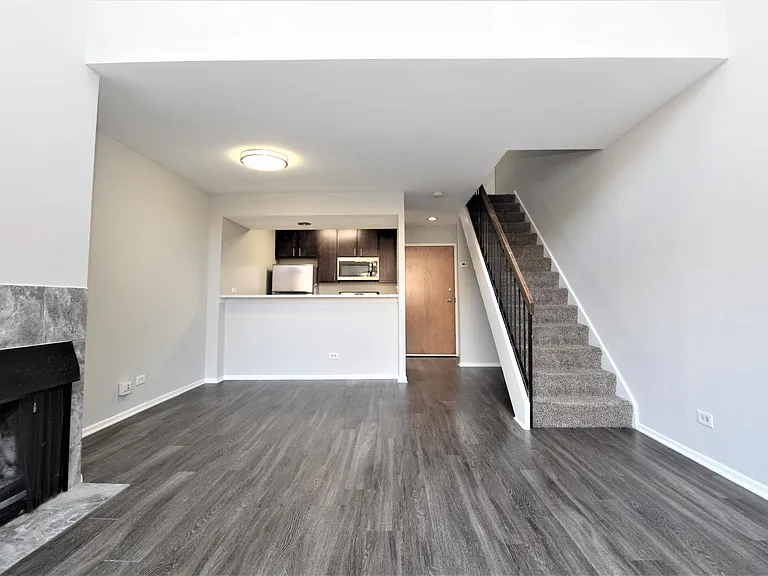 1802 N Halsted St #G — Photo 7