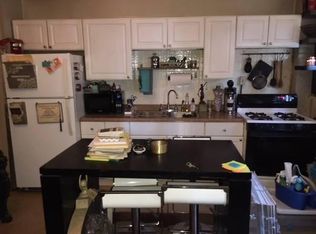 33 Thacher St #2, Boston, MA 02113