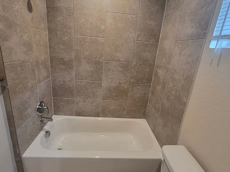 6858 Lakeview Dr #101 — Photo 22