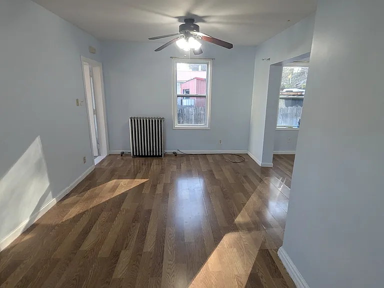 23 Bedford St — Photo 12