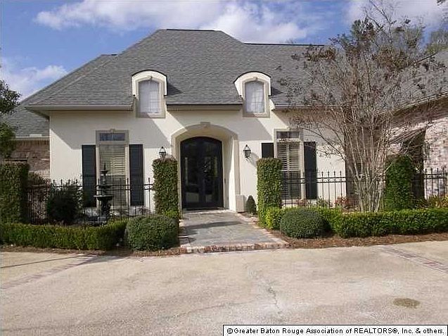 1st image of 33905 Cypress Bluff Dr
