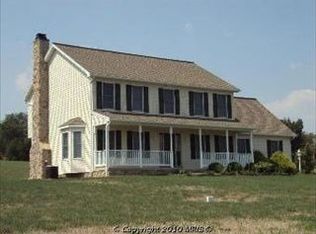3827 Pampas Cir, Chambersburg, PA 17202