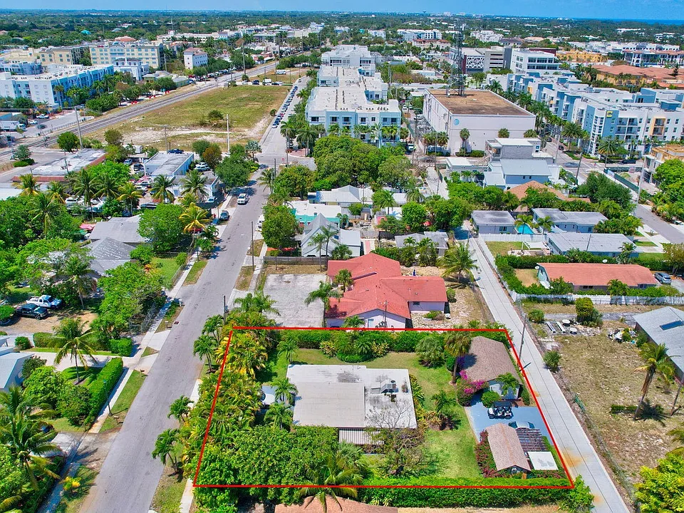 231 SE 3rd Ave