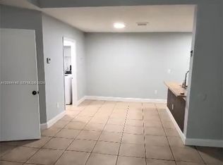 18314 NW 68th Ave APT O, Hialeah, FL 33015