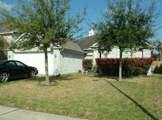 5223 Summer Oak Dr, Pasadena, TX 77505
