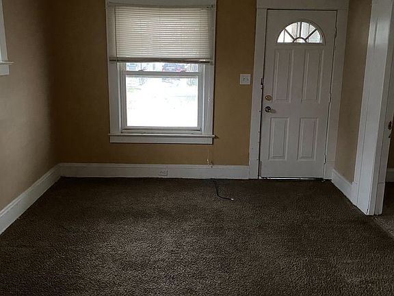 5th image of 2934 E 123rd St #1