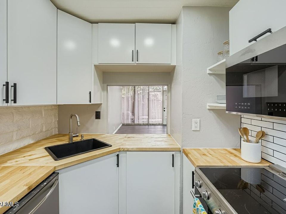 3002 N 32ND Street #13, Phoenix, AZ 85018 | Zillow
