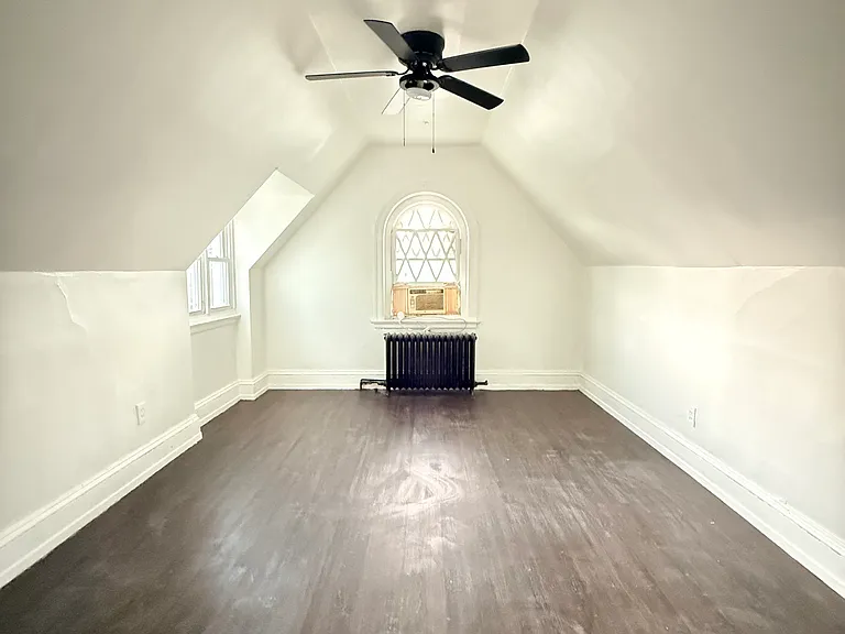 Spacious bedroom