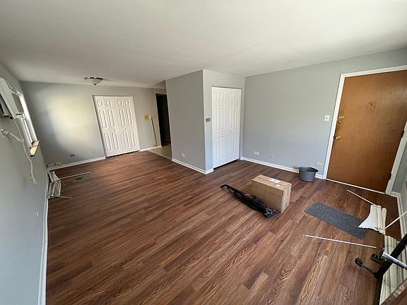2nd image of 10413 S Keating Ave #1N