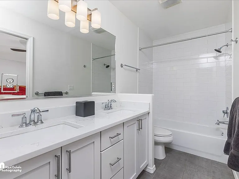 5375 Cape Seville Dr — Photo 6