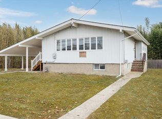 9 Harding Rd, Copiague, NY 11726