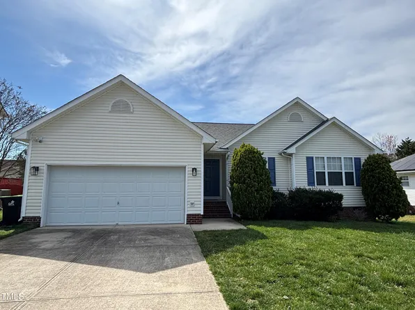 2109 Henniker St, Apex, NC 27523