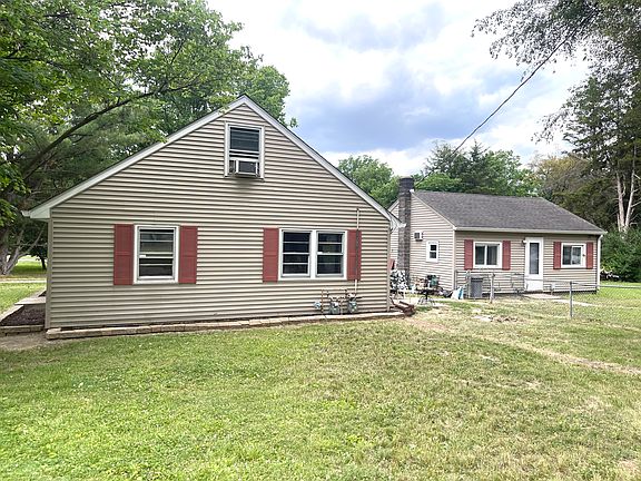 4th image of 9045 E New York St