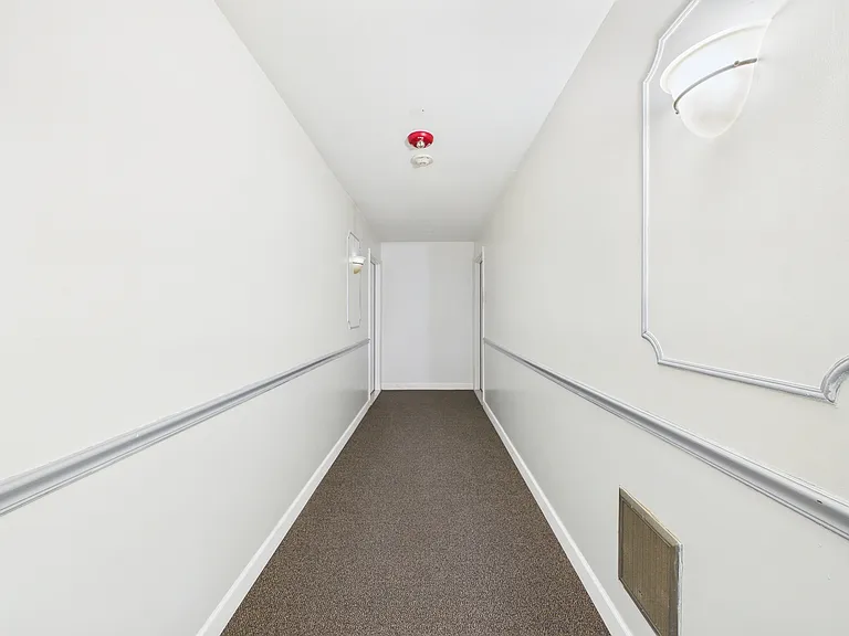 4525 Blackhawk Ln #202 — Photo 43