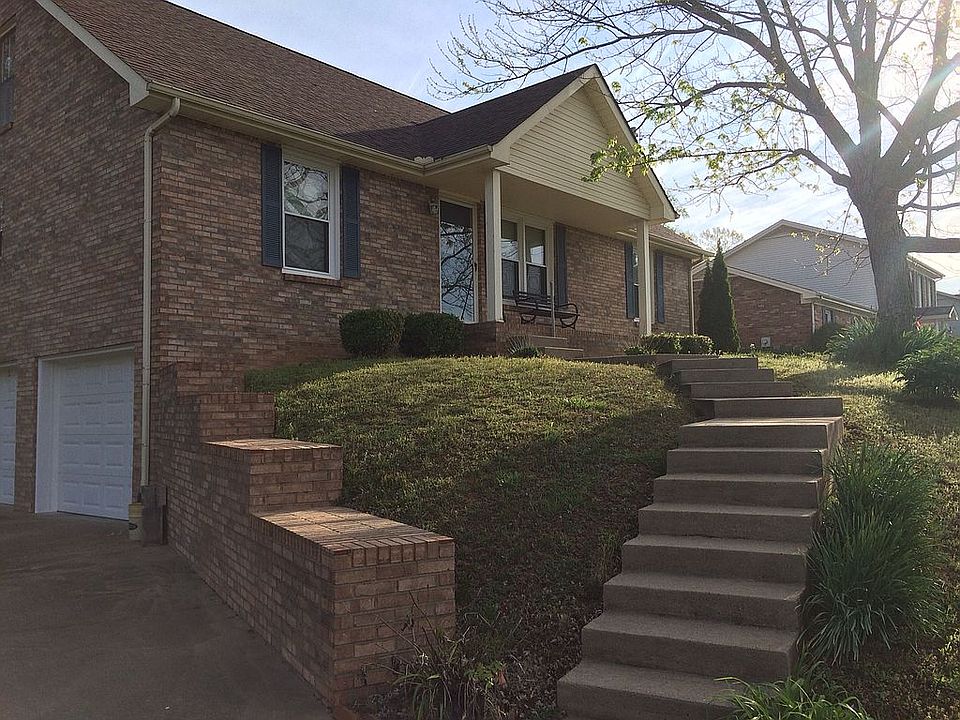 1st image of 947 Sable Dr
