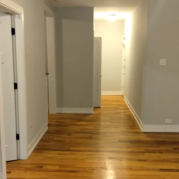 3721 N Pine Grove Ave #2 — Photo 2