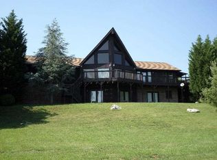 1336 Highway 139, Dandridge, TN 37725