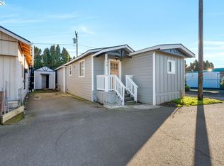 1768 38th Pl NE, Salem, OR 97305