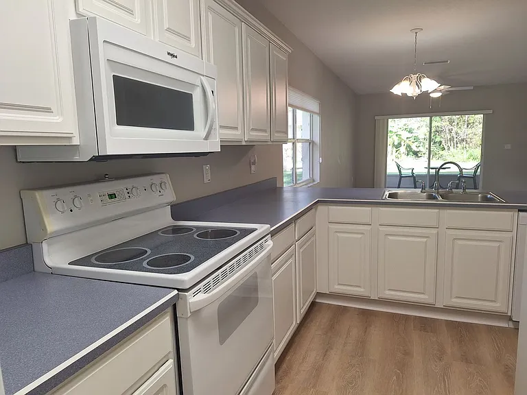 140 Turnbull Villas Cir — Photo 11