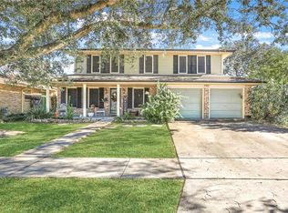 557 Bellemeade Blvd, Gretna, LA 70056