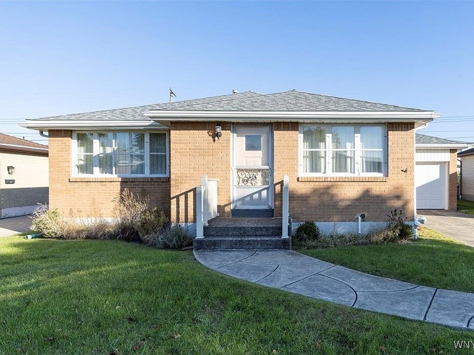1st image of 94 Temple Dr
