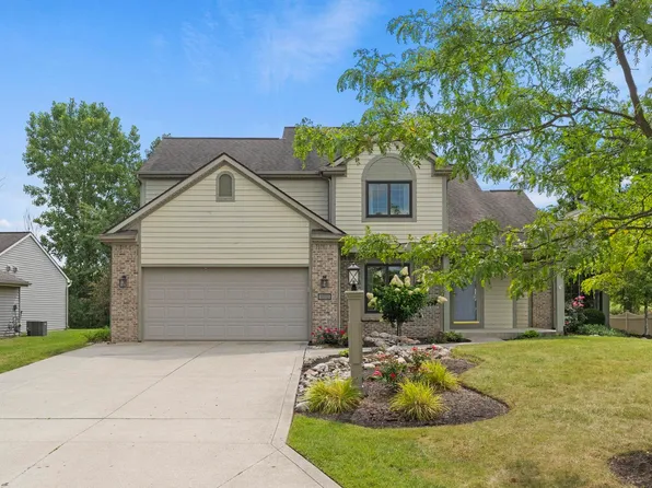 11110 Millstone Dr, Fort Wayne, IN 46818