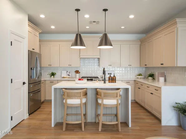 3606 S SWAN Drive, Gilbert, AZ 85297