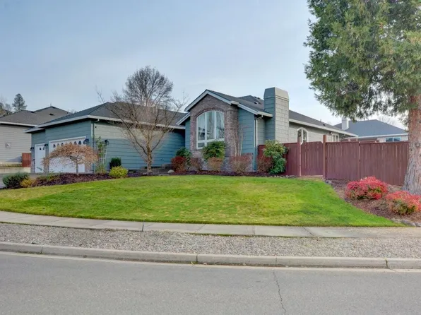 3340 Henderson Way, Medford, OR 97504