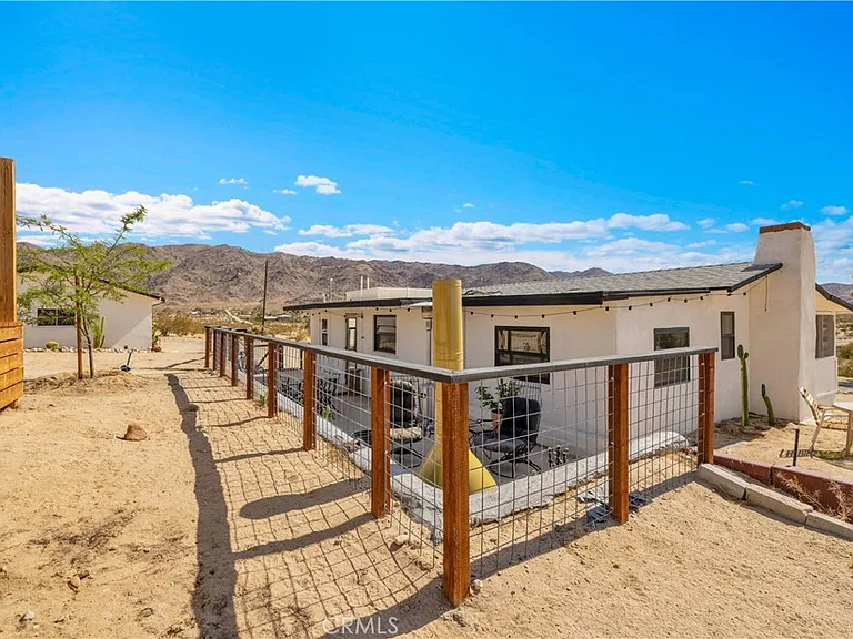 6597 Mesquite Springs Rd — Photo 31