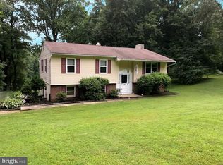 101 Laurelwood Dr, Downingtown, PA 19335