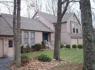 392 Jefferson Pt, Roaming Shores, OH 44084